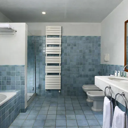 Unahotels Poggio Dei Medici Toscana Hotel 4*