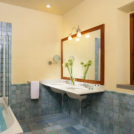 Unahotels Poggio Dei Medici Toscana 4* Scarperia