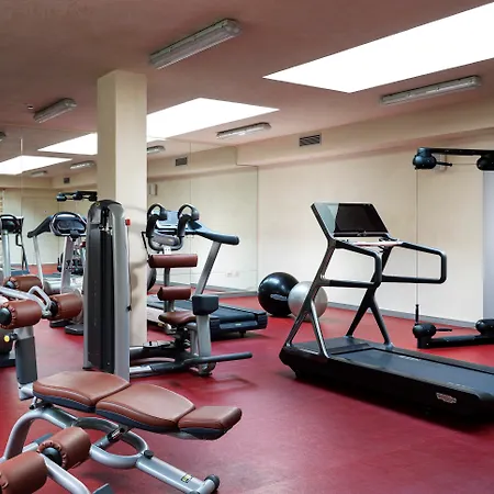 Unahotels Poggio Dei Medici Toscana Hotel 4*