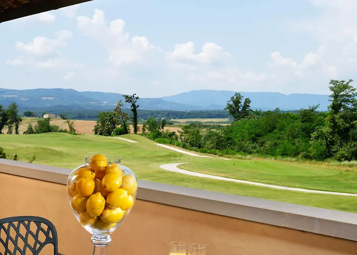 Hotel Unahotels Poggio Dei Medici Toscana 4*