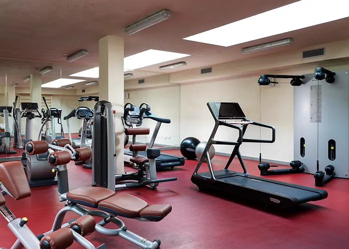 Unahotels Poggio Dei Medici Toscana Hotel 4*