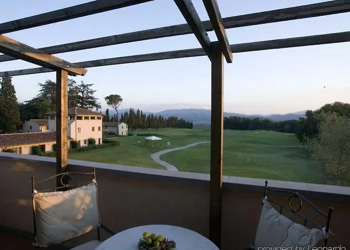 Unahotels Poggio Dei Medici Toscana 4* Scarperia