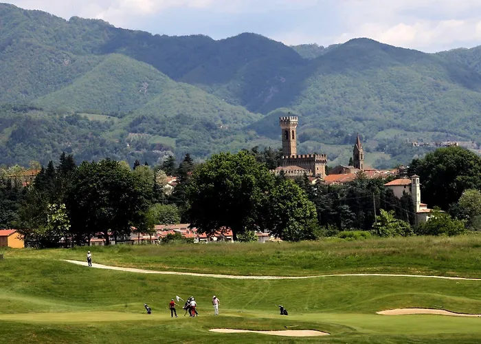 Unahotels Poggio Dei Medici Toscana Hotel